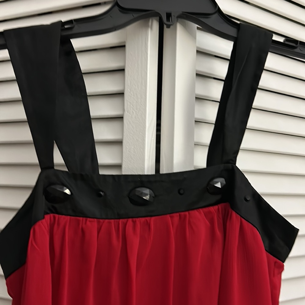 Dress - Picture 2 of 5